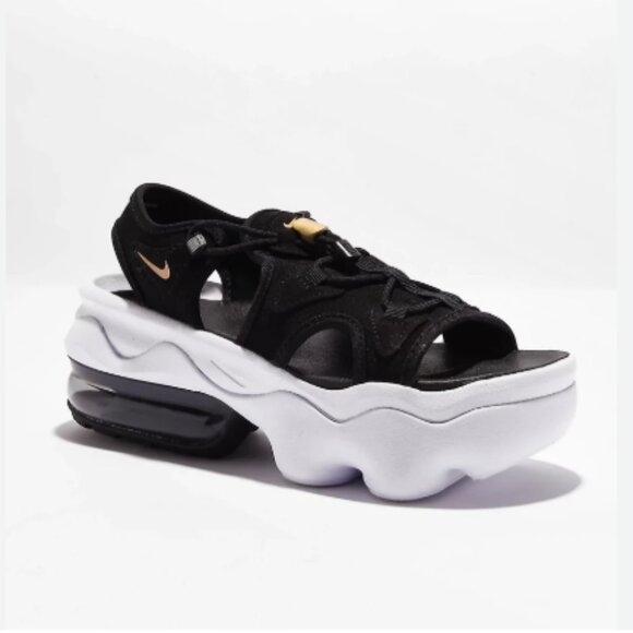 Nike Air Max Koko Black & White Platform Sandals Size 8 1/2 US - Picture 1 of 1